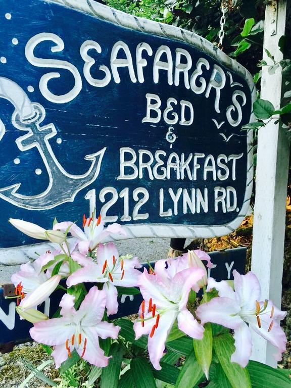 Seafarers Bed & Breakfast Tofino Exteriör bild